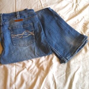 Cowgirl Tuff jeans 31x35